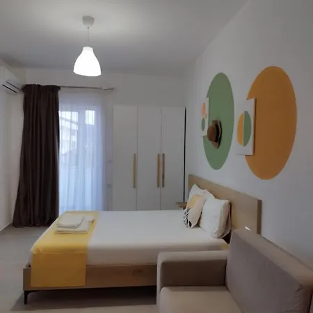 アパート Iris クサミル